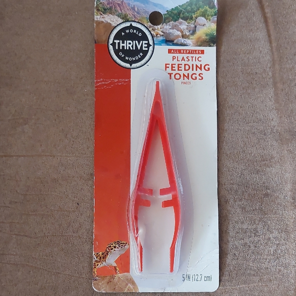 🦎 Thrive Vibrant Red Feeding Tongs